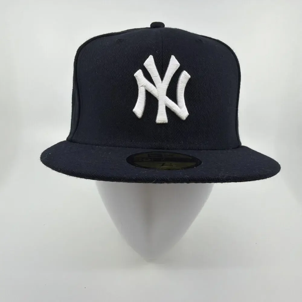 New York Yankees New Era 59FIFTY Fitted Hat 7 3/8 Black Baseball Cap